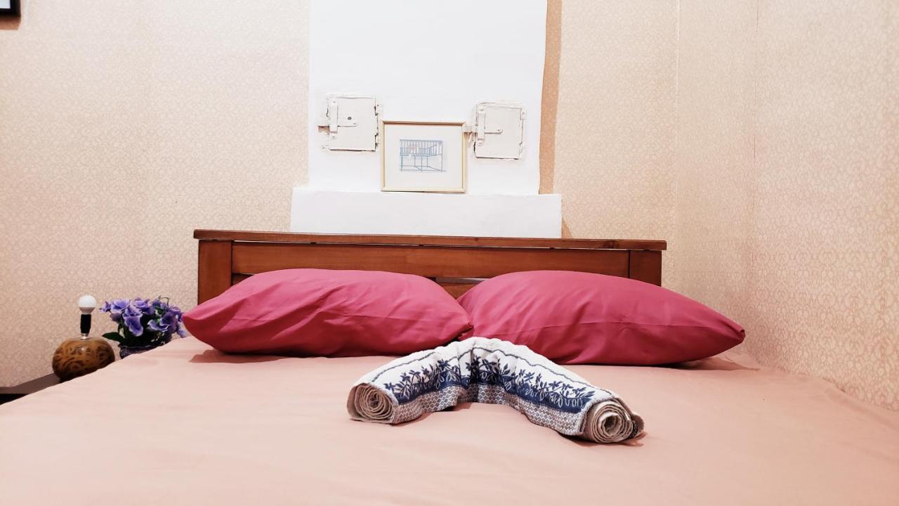 Taj Hostel Tbilisi Zewnętrze zdjęcie